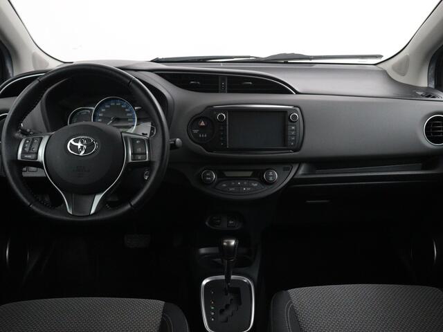 Toyota YARIS 1.5 Hybrid Trend Limited | Camera | Climate Control | LM velgen |