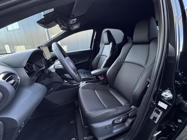 Toyota YARIS 1.5 Hybrid 130 Executive | Stoel & Stuurwiel verwarming | Apple Carplay / Android Auto |