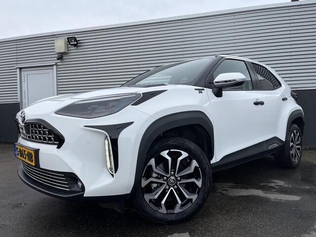 Toyota YARIS Cross 1.5 Hybrid GR Limited CVT Automaat Incl: AppleCarplay / Android Auto, Adaptieve Cruise control, Climate control, LM velgen, Parkeersensoren v+a + Parkeerhulpcamera.