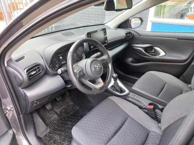 Toyota YARIS Active 1.5 VVT-I 5-DRS AIRCO CAMERA APPLE/ANDROID