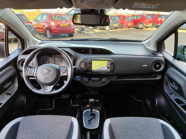 Toyota YARIS 1.5 Hybrid Y20 | Clima | Cruise | Trekhaak | Navi