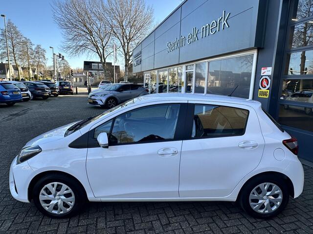 Toyota YARIS 1.0 VVT-i Comfort / Airco/ Bluetooth/ Elektrische ramen