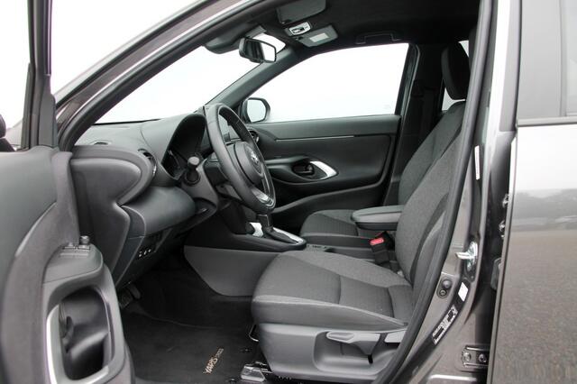 Toyota YARIS 1.5 Hybrid Team D - 92 pk