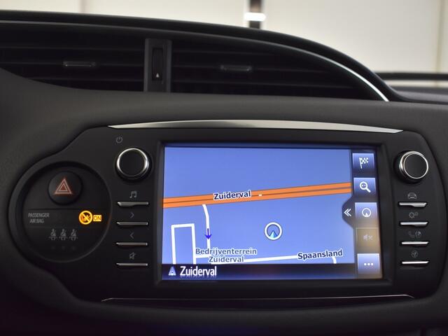 Toyota YARIS 1.5 Hybrid Active | Navigatie | Camera