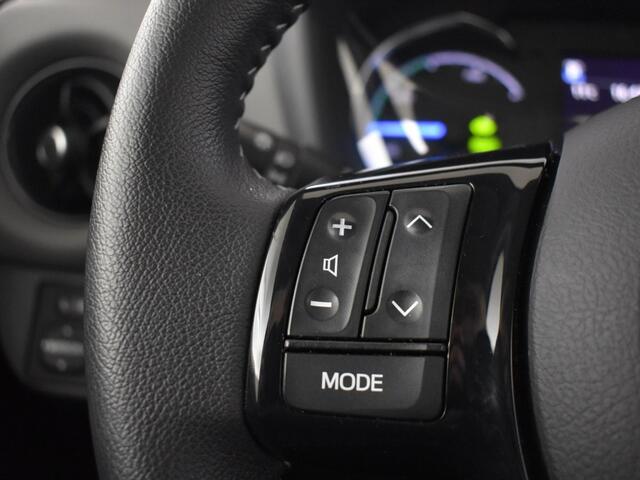 Toyota YARIS 1.5 Hybrid Active | Navigatie | Camera