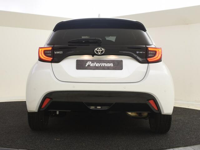 Toyota YARIS 1.5 Hybrid 130 Exective | Stuur en Stoelverwarming | PDC V+A | J