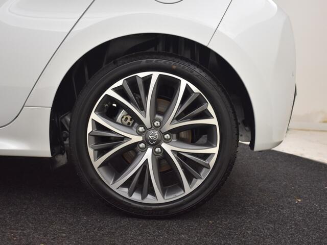 Toyota YARIS 1.5 Hybrid 130 Exective | Stuur en Stoelverwarming | PDC V+A | J