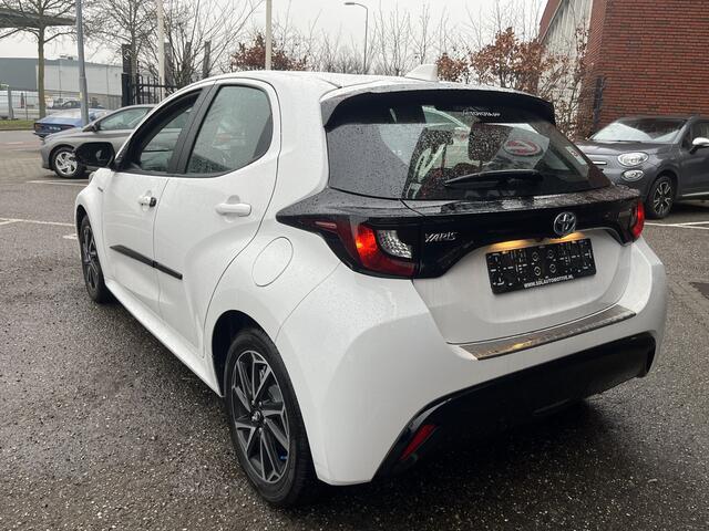 Toyota YARIS 1.5 Hybrid Dynamic // NAVI // CAMERA // ADAPTIVE CRUISE // CLIMA // APPLE CARPLAY - ANDROID AUTO