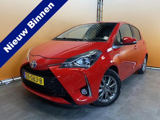 Toyota YARIS 1.5 Hybrid Dynamic lichtmetalen wielen lage km stand