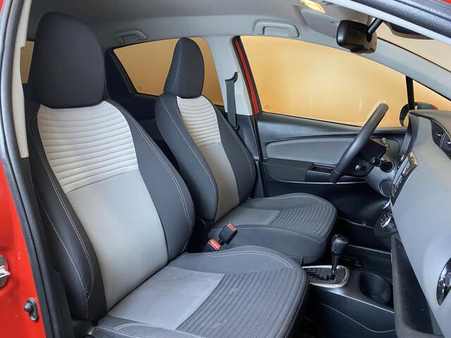 Toyota YARIS 1.5 Hybrid Dynamic lichtmetalen wielen lage km stand