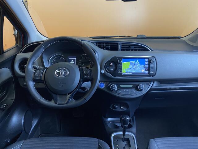 Toyota YARIS 1.5 Hybrid Dynamic lichtmetalen wielen lage km stand