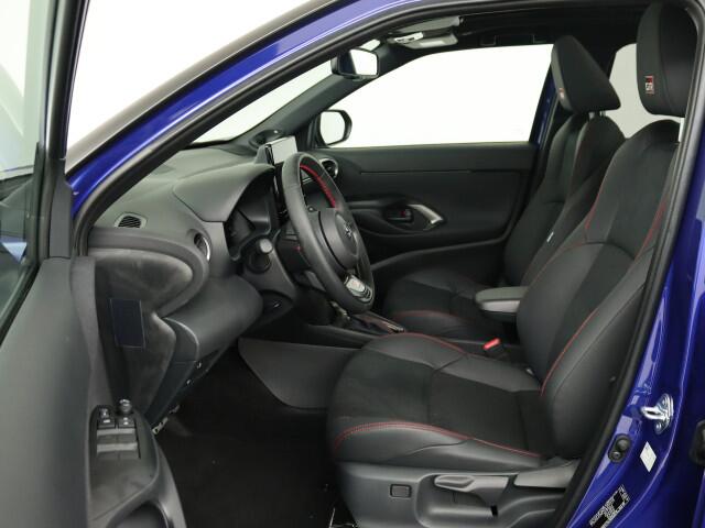 Toyota YARIS Cross 1.5 Hybrid 130 GR Sport | NIEUW & DIRECT LEVERBAAR | incl. alle acties |