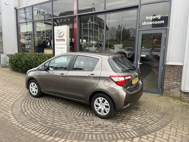 Toyota YARIS 1.5 Hybrid Active