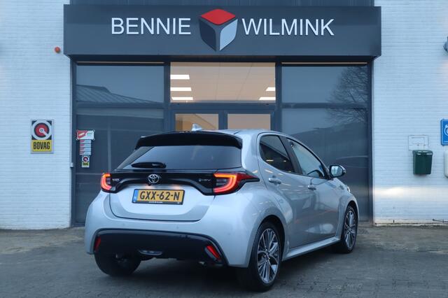 Toyota YARIS 1.5 Hybrid 130 Executive Stuur/Stoelverw/Dodehoek/PDC