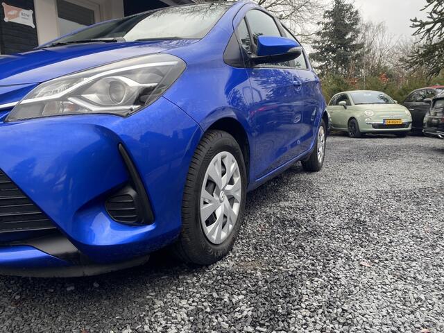 Toyota YARIS 1.0 AIRCO | CRUISE | CAMERA | STOELVERWARMING