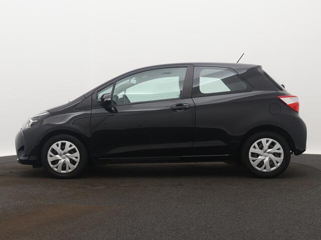 Toyota YARIS 1.5 VVT-i Aspiration Direct leverbaar! Handsegmentgas, bedrijfsrem & standkachel