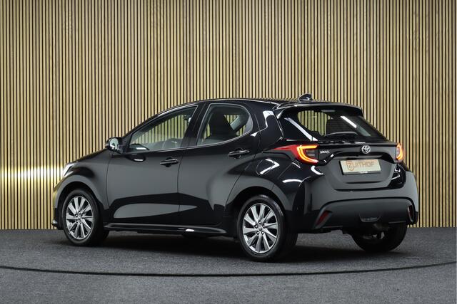 Toyota YARIS 1.5 VVT-i Dynamic | Clima | Maps Navigatie | Camera | Keyless | Apple Carplay & Android Auto