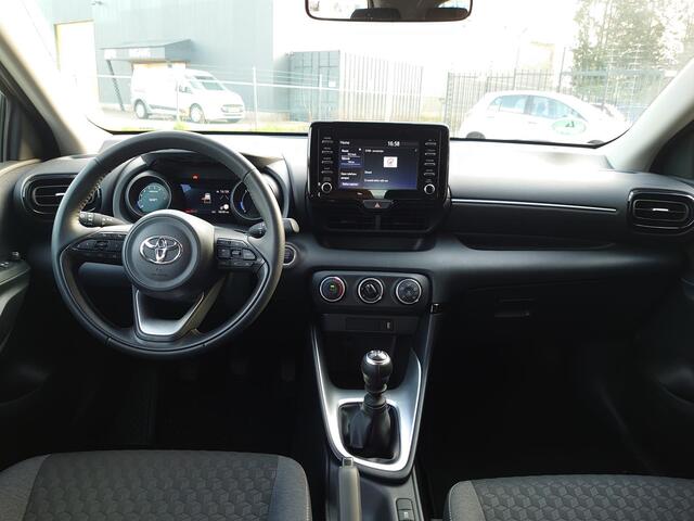 Toyota YARIS 1.5 VVT-i Dynamic