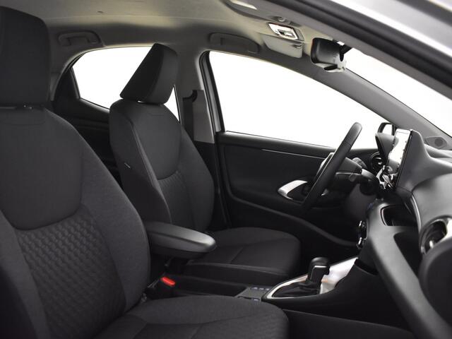 Toyota YARIS 1.5 Hybrid Edition | Stuur en Stoelverwarming | Hud |