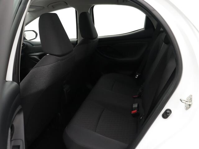 Toyota YARIS 1.5 Hybrid Dynamic | Camera | Climate Control | Cruise Control Adaptief | LM velgen |