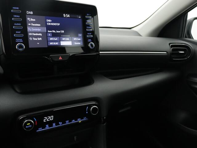Toyota YARIS 1.5 Hybrid Dynamic | Camera | Climate Control | Cruise Control Adaptief | LM velgen |