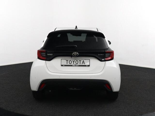 Toyota YARIS 1.5 Hybrid 115 Dynamic | Parkeersensoren Rondom | Stoel en Stuurverwarming | Dodehoek Detectie | Keyless Entry | Nieuwe Auto |