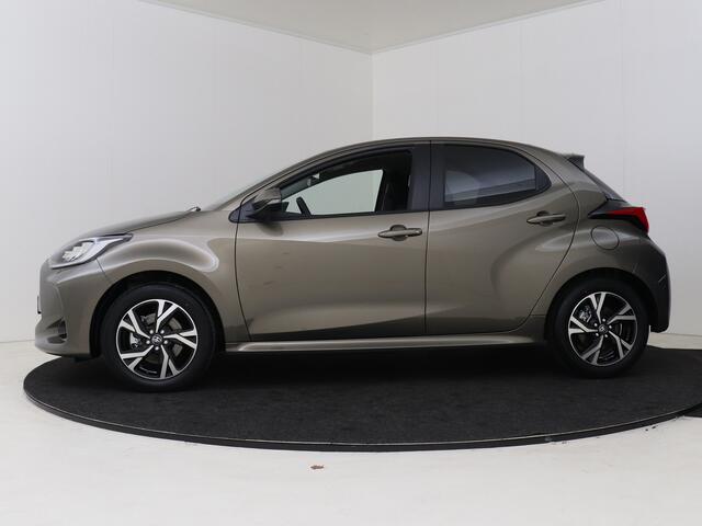 Toyota YARIS 1.5 Hybrid 115 First Edition *demo