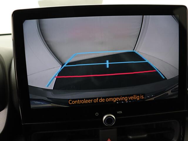 Toyota YARIS 1.5 Hybrid 115 First Edition *demo