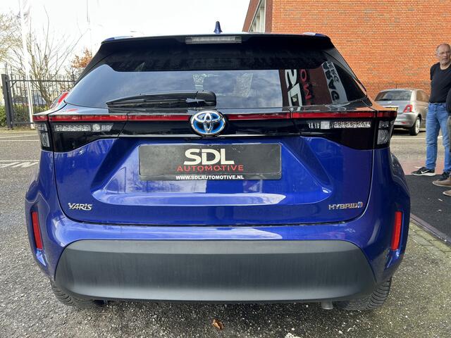 Toyota YARIS Cross 1.5 Hybrid Dynamic // FULL LED // KEYLESS // CARPLAY + ANDROID AUTO // CAMERA