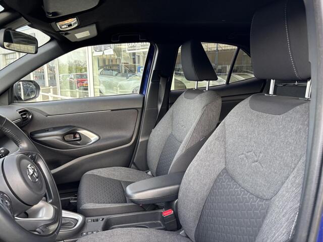 Toyota YARIS Cross 1.5 Hybrid Dynamic NAVIGATIE,SLECHTS 15732KM, APPLE CARPLAY/ANDROID AUTO!