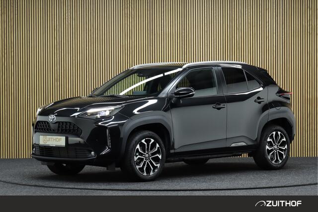Toyota YARIS Cross 1.5 Hybrid Style | Glazen Panoramadak | Navigatie | Elek. Achterklep | Head-up Display | Adaptive-cruise | Camera