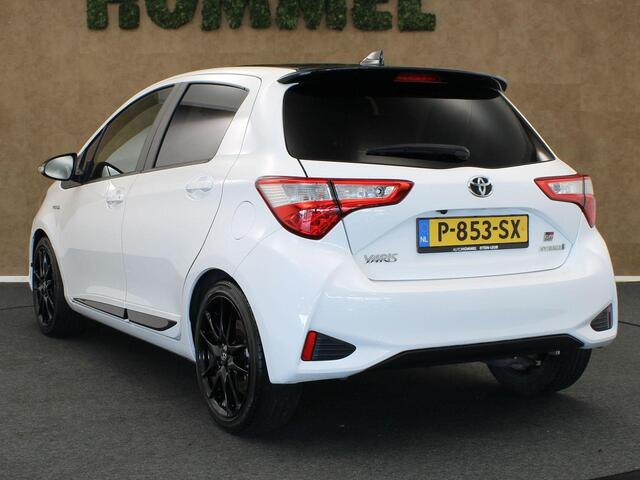 Toyota YARIS 1.5 Hybrid GR-Sport - CLIMATE CONTROL - SPORTSTUUR - SPORTSTOELEN - 17 INCH LICHT METALEN VELGEN - ACHTERUITRIJCAMERA - KEYLESS ENTRY/ START - APPLE CARPLAY/ ANDROID AUTO -TWO TONE LAK - LICHT/ REGENSENSOR - RIJSTROOKSENSOR - CRUISE CONTROL