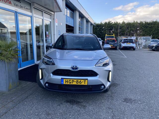 Toyota YARIS Cross 1.5 Hybrid Business Plus