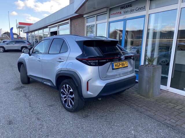 Toyota YARIS Cross 1.5 Hybrid Business Plus