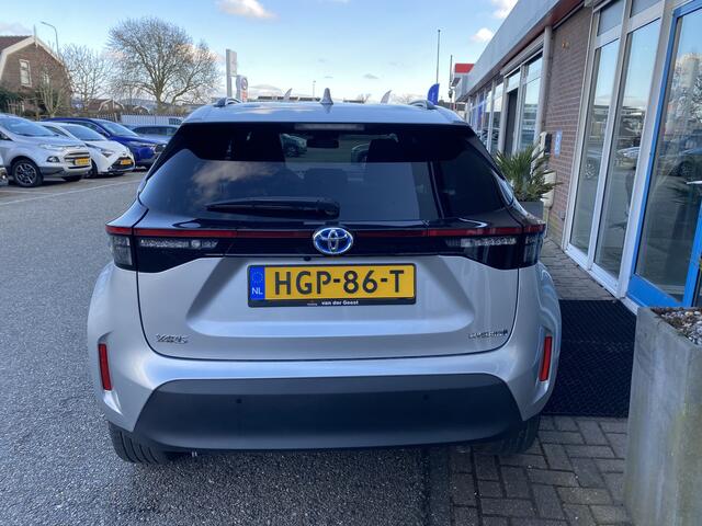 Toyota YARIS Cross 1.5 Hybrid Business Plus
