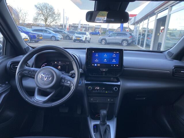 Toyota YARIS Cross 1.5 Hybrid Business Plus