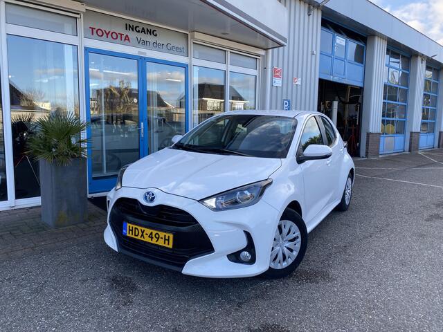 Toyota YARIS 1.5 Hybrid Active