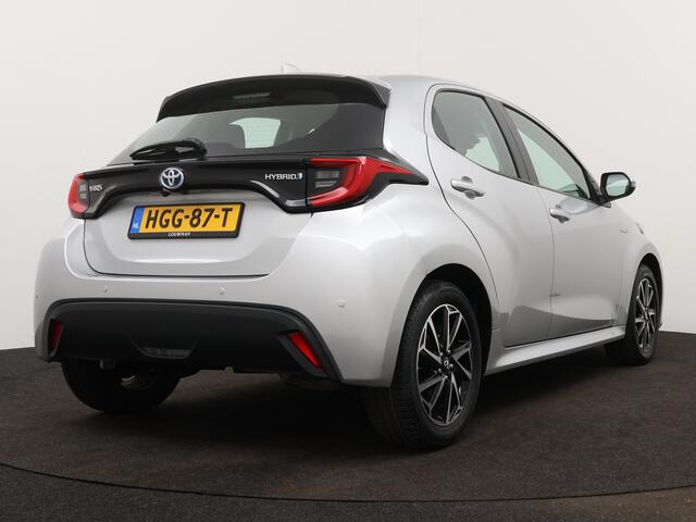 Toyota YARIS 1.5 Hybrid Dynamic Limited | Parkeersensoren achter | LM velgen | Cruise Control Adaptief | Climate Control |