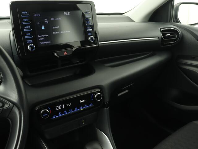 Toyota YARIS 1.5 Hybrid Dynamic Limited | Parkeersensoren achter | LM velgen | Cruise Control Adaptief | Climate Control |