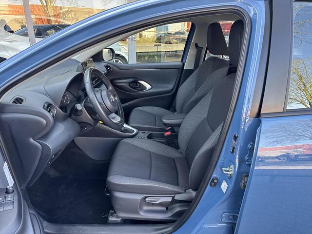 Toyota YARIS 1.5 Hybrid Active | 06-10141018 Voor meer informatie