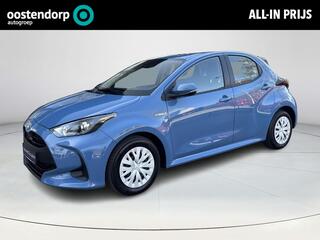toyota-yaris-1.5-hybrid-active--06
