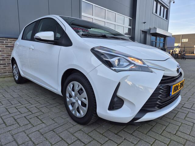 Toyota YARIS 1.0 VVT-i Aspiration