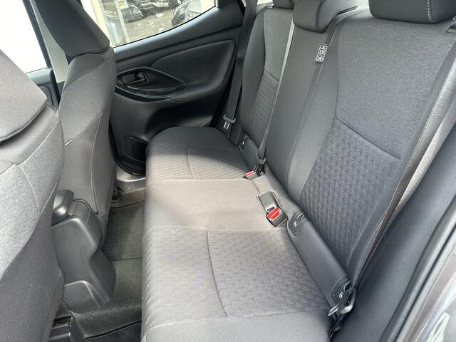 Toyota YARIS 1.5 Hybrid Dynamic Automaat 116pk | Apple Carplay/Android Auto | 16'' Lichtmetalen velgen |