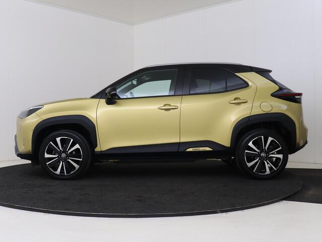 Toyota YARIS Cross 1.5 Hybrid Launch Edition AWD | 360 camera | JBL | Dodehoek | Head-up Display | Elektrische achterklep | Navigatie | Lederen bekleding |