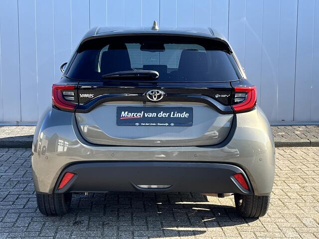 Toyota YARIS 1.5 Hybrid 115 First Edition Limited Stoel Stuur Verwarming Parkeersensoren V+A