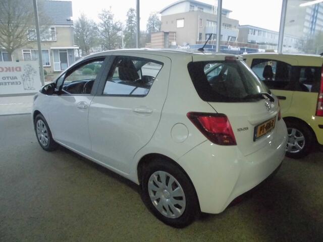 Toyota YARIS 1.0 VVT-i Now