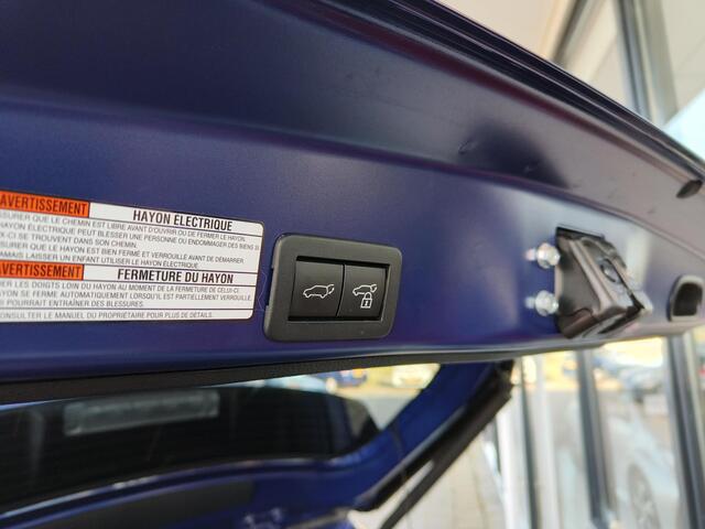Toyota YARIS Cross 1.5 Hybrid Style | Stoel + stuurverw. | Pano | HUD | Elektr. achterklep | Navi | Clima | Cruise