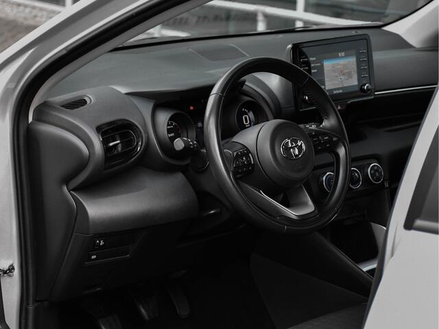 Toyota YARIS 1.5 VVT-i Dynamic+ Adaptive Cruise Lane Ass Led Carplay Keyless Camera Zeer Compleet!!