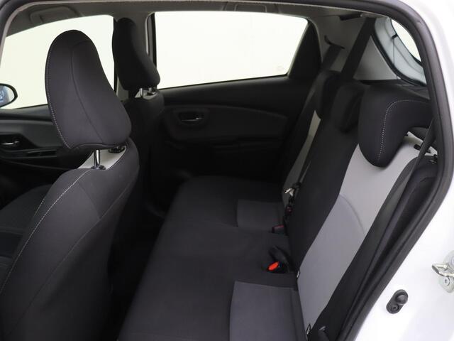Toyota YARIS 1.5 Hybrid Active Navigatie | Climate Control | Bluetooth | Achteruitrijcamera
