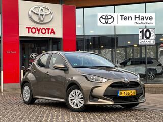 toyota-yaris-1.5-hybrid-115pk-activ